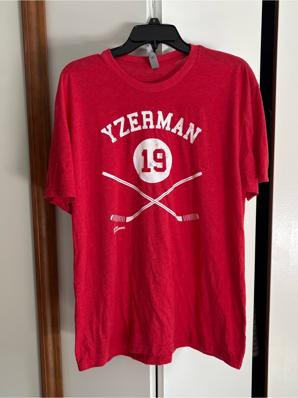 Detroit Red Wings Hockey Steve Yzerman XL Men’s Tee T-shirt Red White